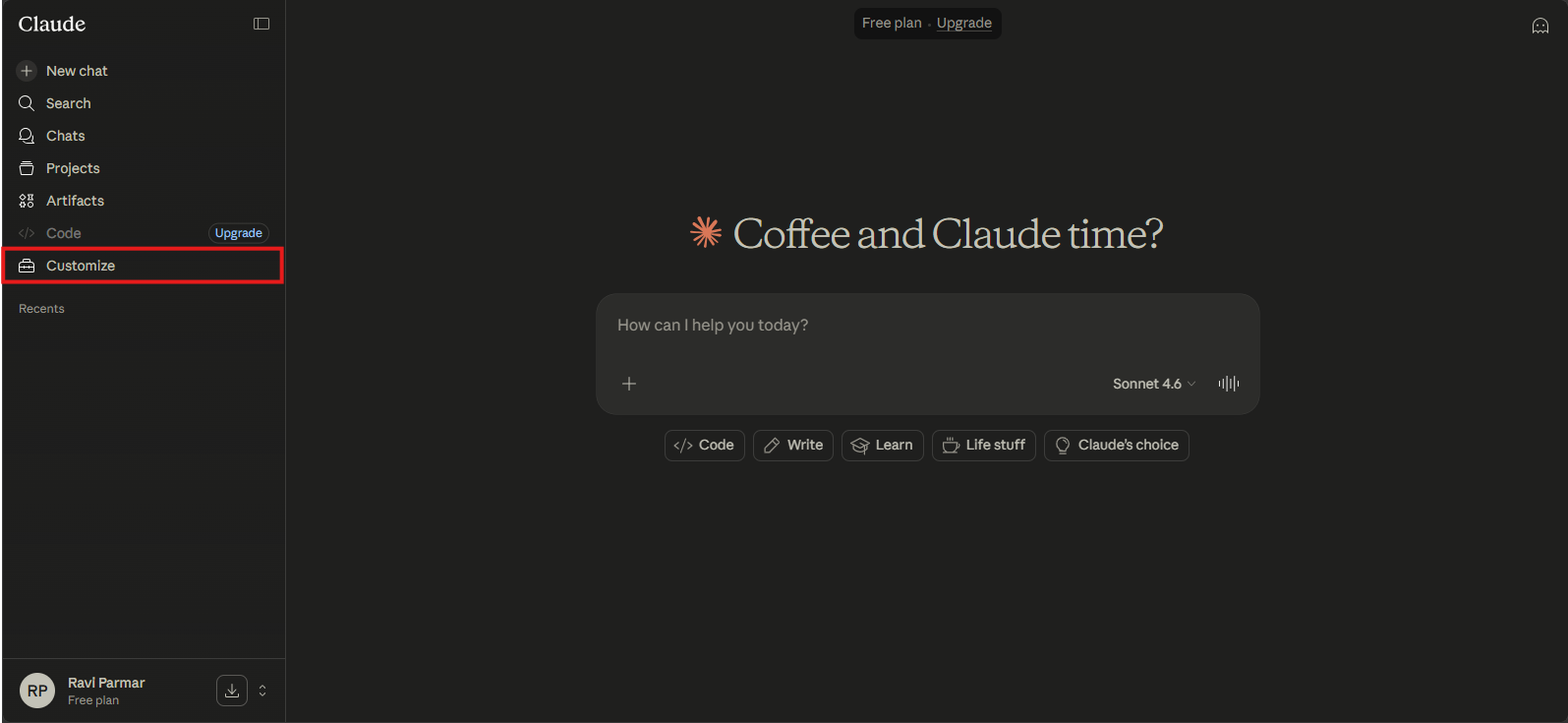 Click Claude Customize menu